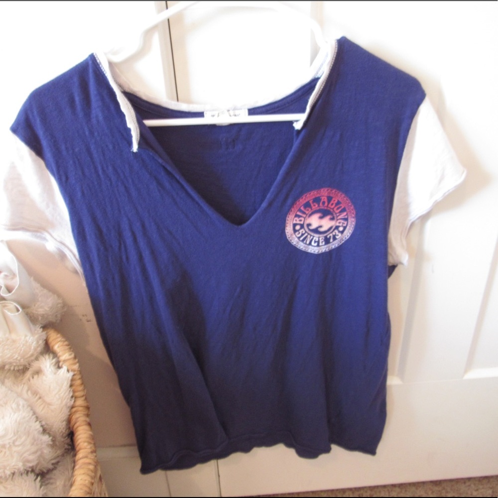 Blue billabong modern v neck
